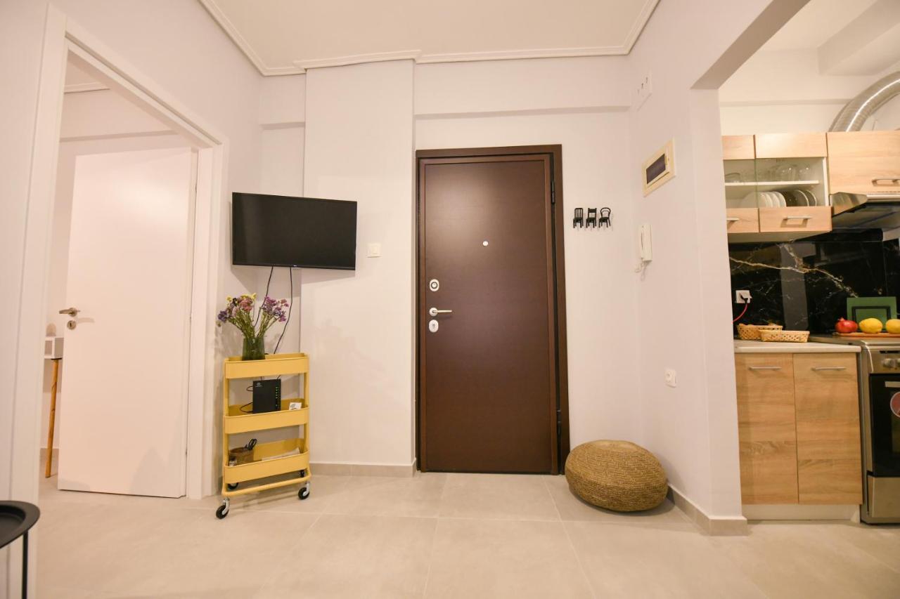 Modern, Comfortable Apartment, In The Heart Of The City_2 Larissa Bagian luar foto