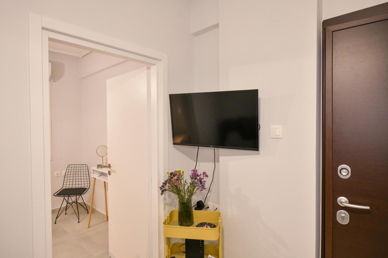 Modern, Comfortable Apartment, In The Heart Of The City_2 Larissa Bagian luar foto